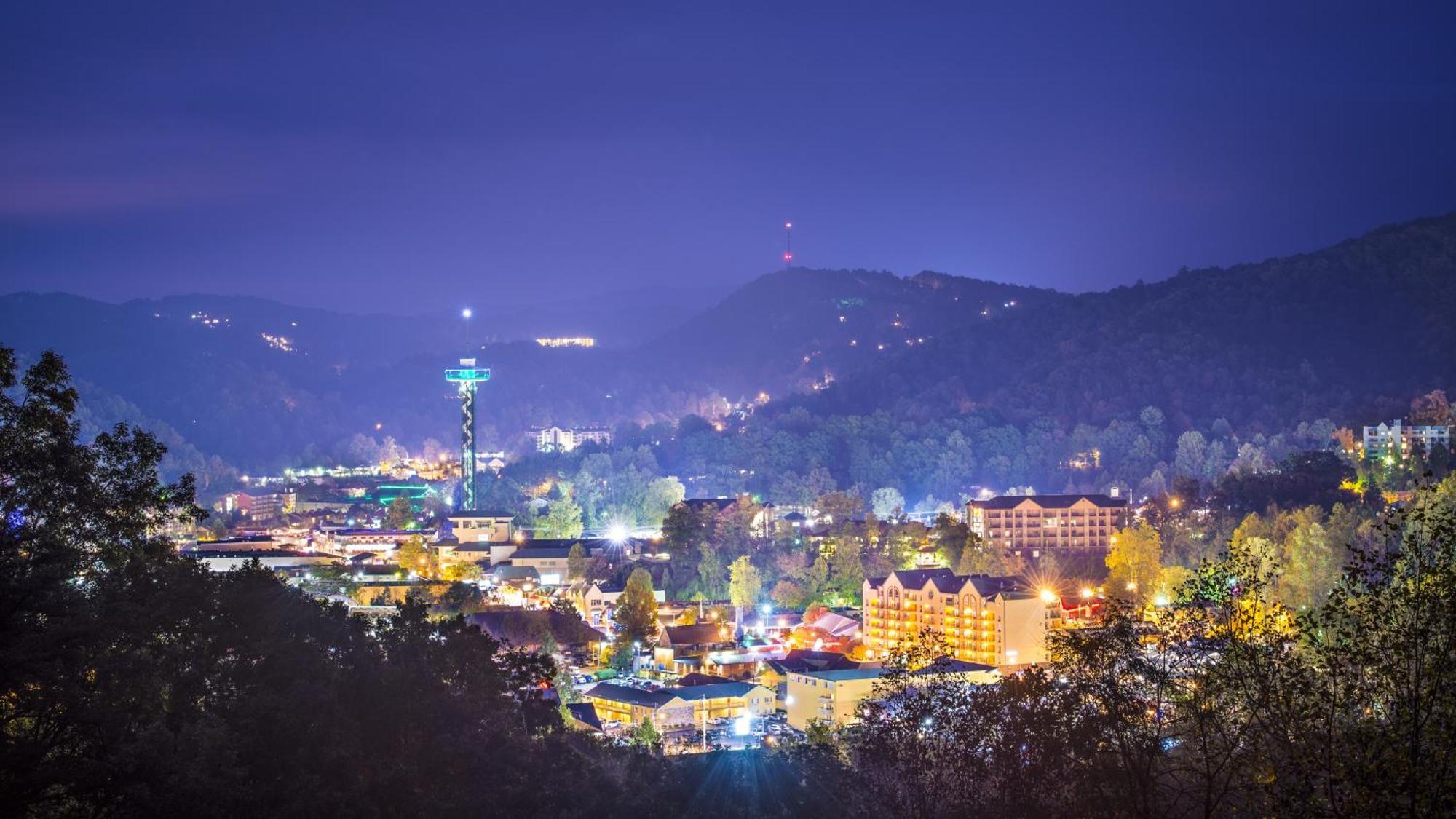 A Higher Calling, 1089 Of Free Area Attraction Tickets For Each Paid Day, Dollywood And More! Піджен-Фордж Екстер'єр фото